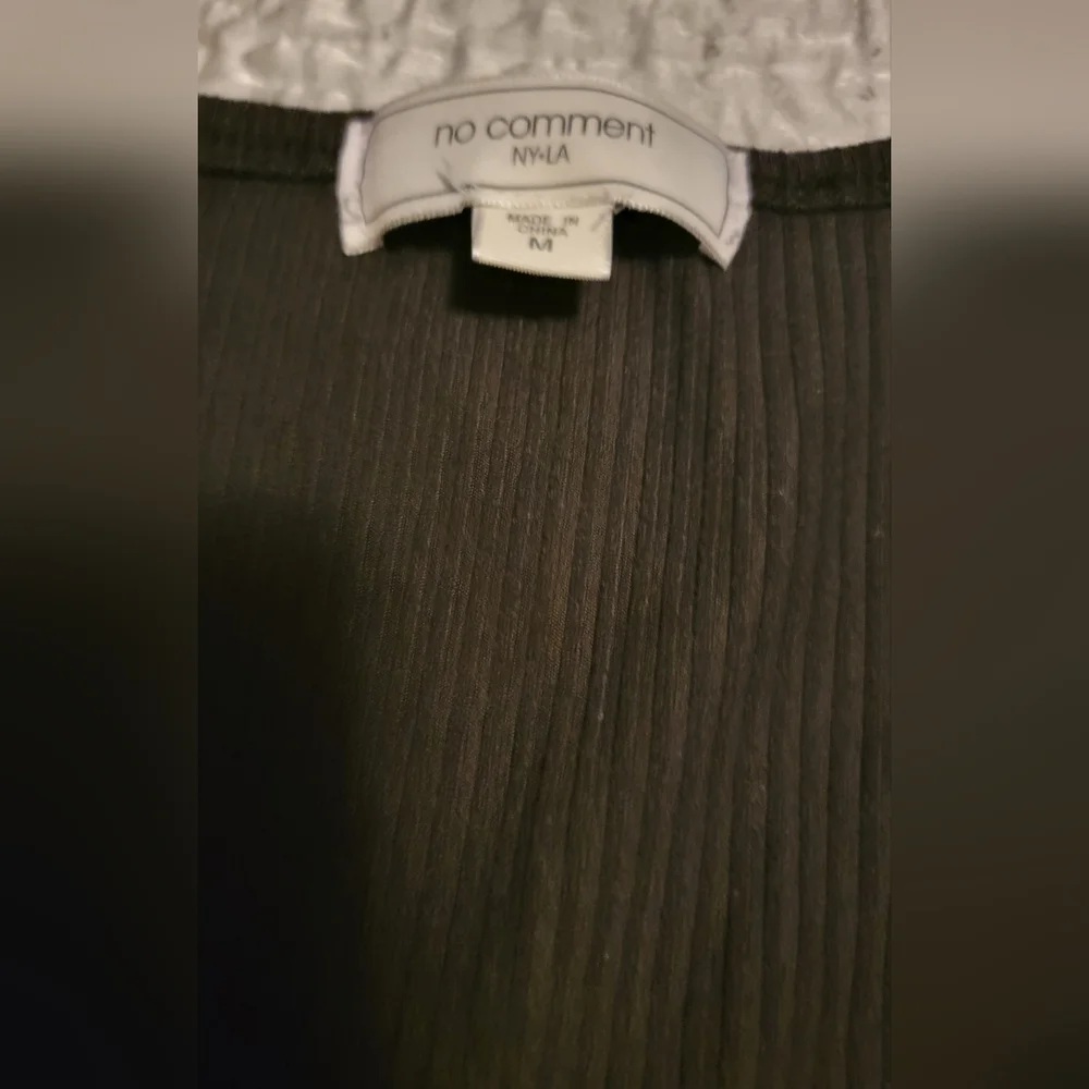 💜4/$20💜No Comment Ribbed Tank Top - Picture 2 of 3